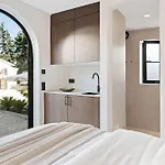 Jazmine Exquisite Oasis Nuva Andalucia * Marbella
