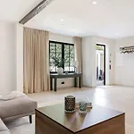 Villa Jazmine Exquisite Oasis Nuva Andalucia *