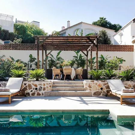 Villa Jazmine Exquisite Oasis Nuva Andalucia