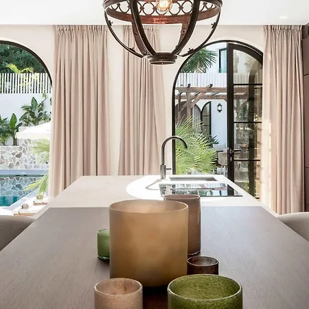 Jazmine Exquisite Oasis Nuva Andalucia *