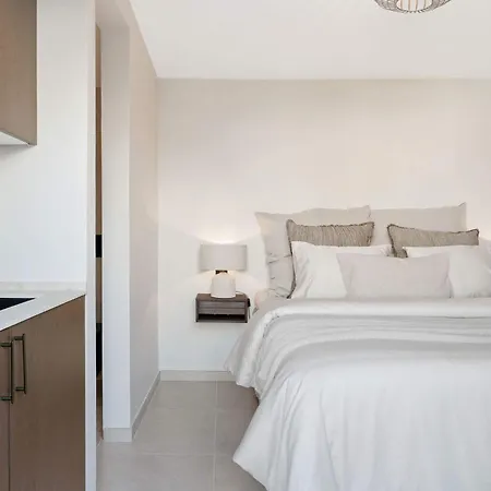 Jazmine Exquisite Oasis Nuva Andalucia *