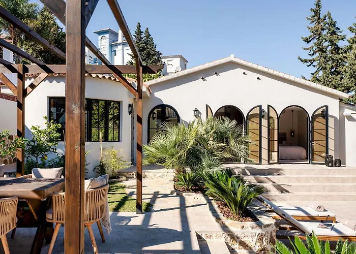 Villa Jazmine Exquisite Oasis Nuva Andalucia *