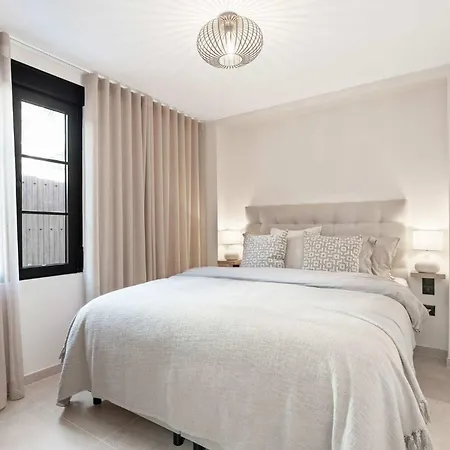 Villa Jazmine Exquisite Oasis Nuva Andalucia