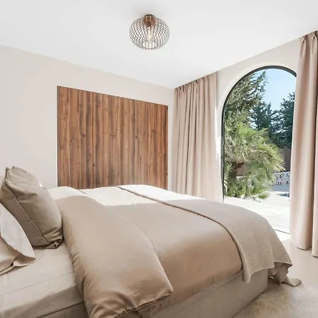 Villa Jazmine Exquisite Oasis Nuva Andalucia *