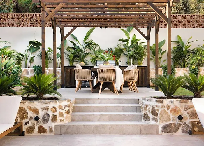 Jazmine Exquisite Oasis Nuva Andalucia Marbella