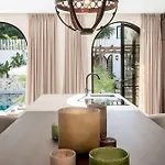 Jazmine Exquisite Oasis Nuva Andalucia *